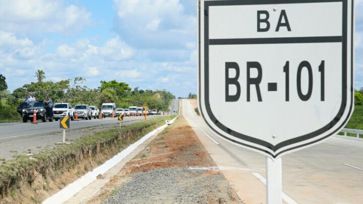 Duplicação de 22 km da BR-101 é entregue na Bahia