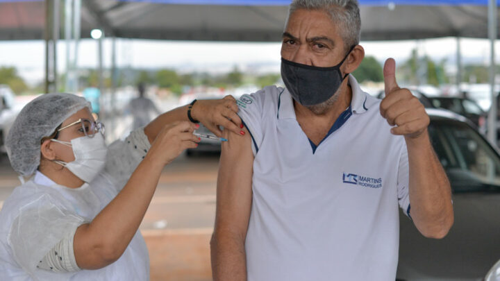 Aparecida vacina mais de 3,6 mil idosos contra a Covid-19 em dois dias