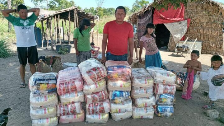Governo entrega 700 mil cestas básicas a indígenas de todo o país