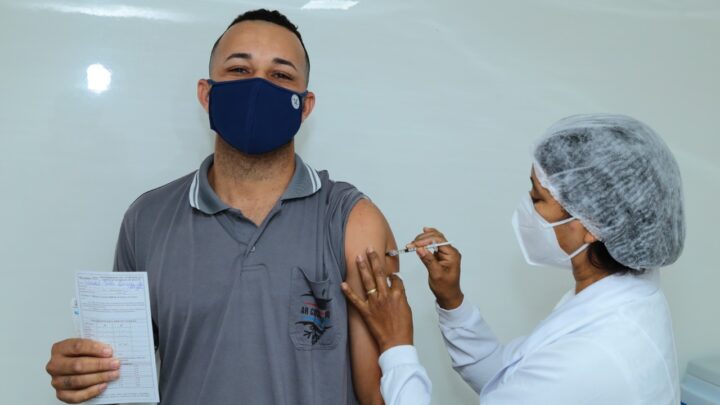 Aparecida realiza edição da Super Quarta com mais de 2.500 vagas para vacinação em 21 postos