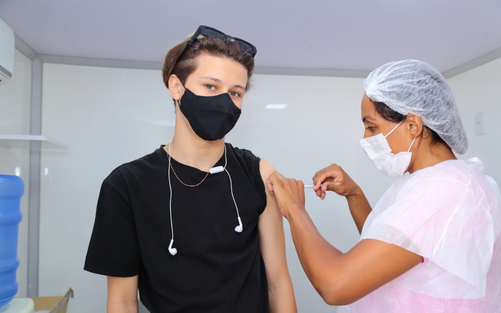 Aparecida segue vacinação contra Covid para adolescentes a partir de 15 anos fora dos grupos prioritários