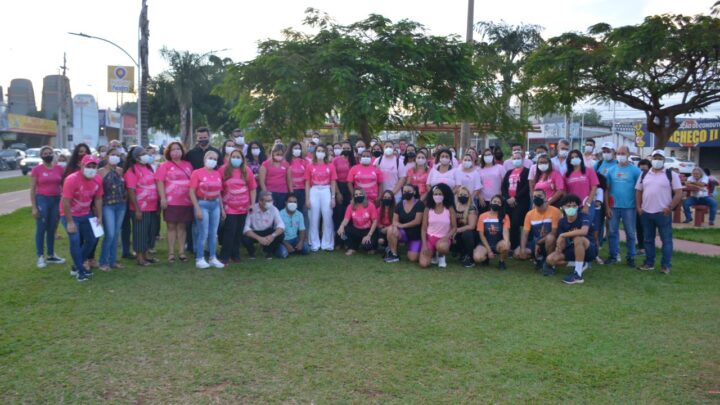 Movimento Rosa chama atenção para prevenção ao câncer de mama em Aparecida