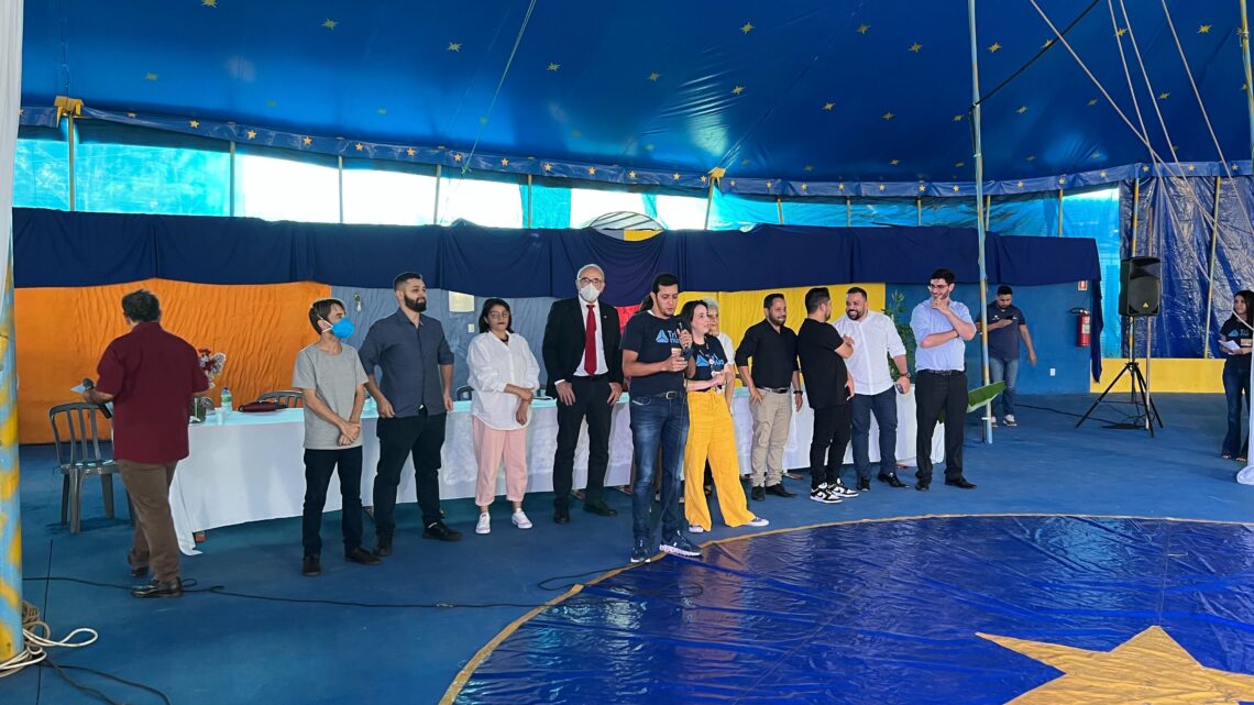 Circo Laheto inaugura nova lona com presença de personalidades de Goiânia