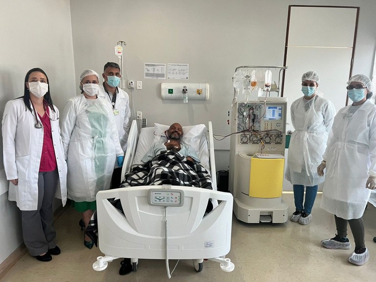 Hospital da Rede Ebserh em Brasília faz 1º transplante adulto de medula óssea do DF