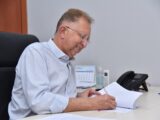 João Campos sanciona lei que garante reajuste de 6,27% a todos os professores da rede municipal de Aparecida
