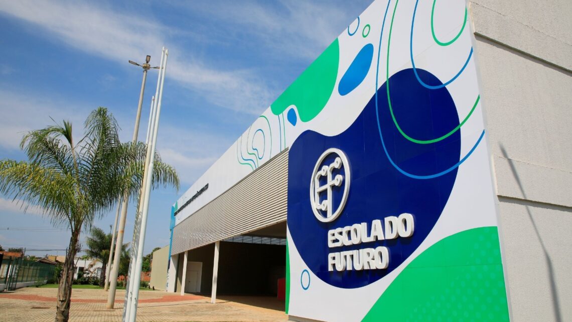 Escolas do Futuro oferecem 715 vagas para cursos gratuitos na área de tecnologia e artes Escolas do Futuro oferecem 715 vagas para cursos gratuitos na área de tecnologia e artes