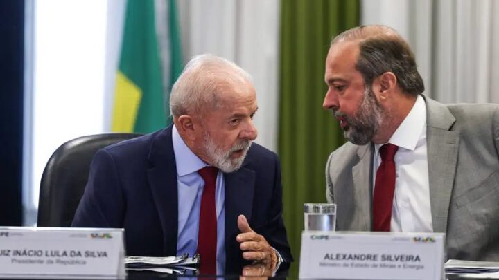 Bônus de R$ 883 mi de Itaipu será usado para reduzir contas de luz em agosto