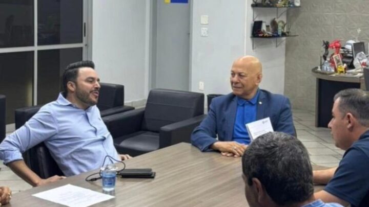 Professor Alcides intensifica presença no interior de Goiás com visitas a diversas cidades