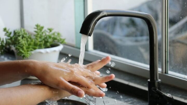 Quem negocia, economiza! Saneago negocia débitos até 30 de novembro