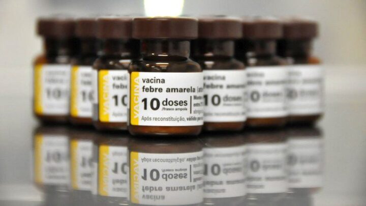 Justiça confirma licitação da Fiocruz e mantém produção de vacinas para o SUS