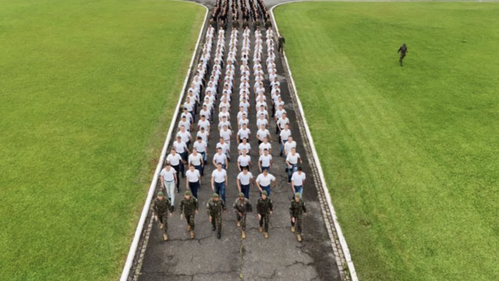 Serviço Militar Inicial 2027: alistamento para homens e mulheres está disponível