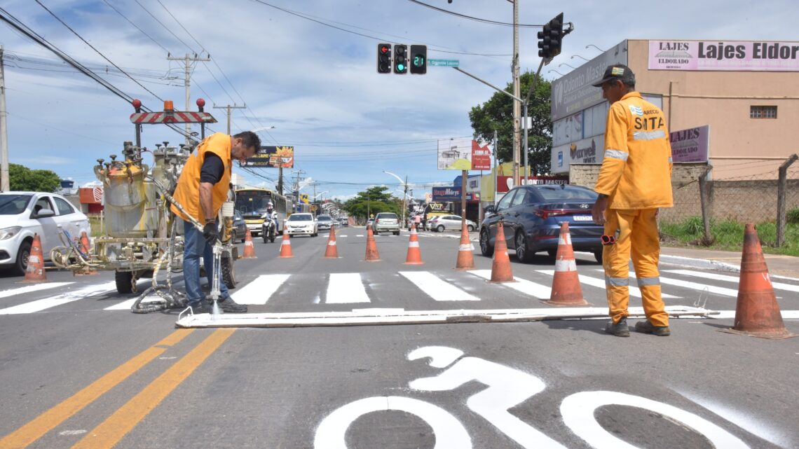 Prefeitura de Aparecida implanta Direita Livre, semáforos inteligentes e sinalização para melhorar fluidez do trânsito