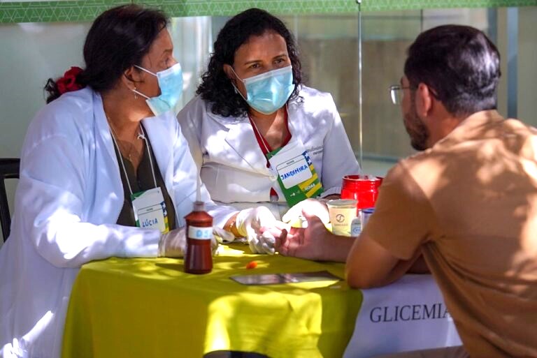 Saúde na Praça comemora Dia Mundial do Rim com exames gratuitos e orientações à população