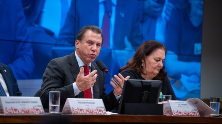 Luiz Marinho defende redução imediata da jornada de trabalho para 40 horas semanais