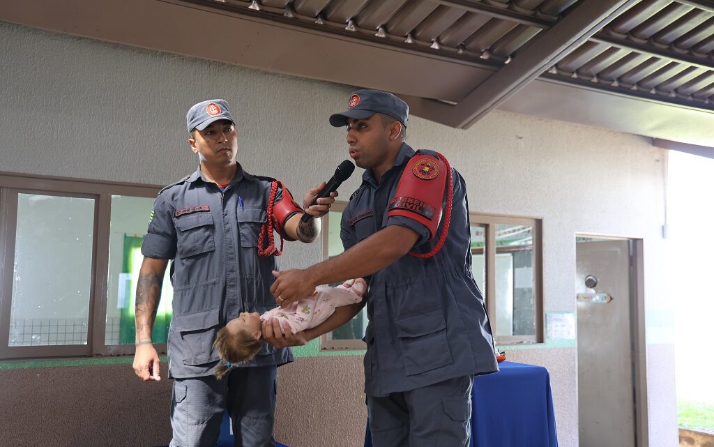 Lei Lucas: Prefeitura treina profissionais da Educação de Aparecida para dar primeiros socorros