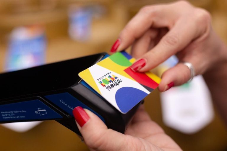 Bolsa Família chega a 19,3 milhões de beneficiários