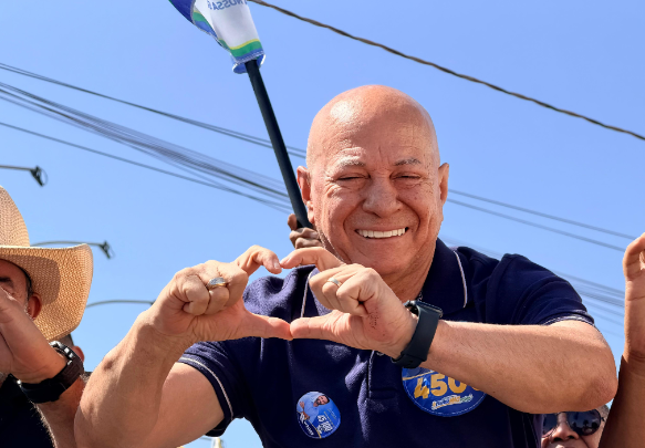 Antes da política, uma trajetória marcada pela educação e pela ajuda ao próximo
