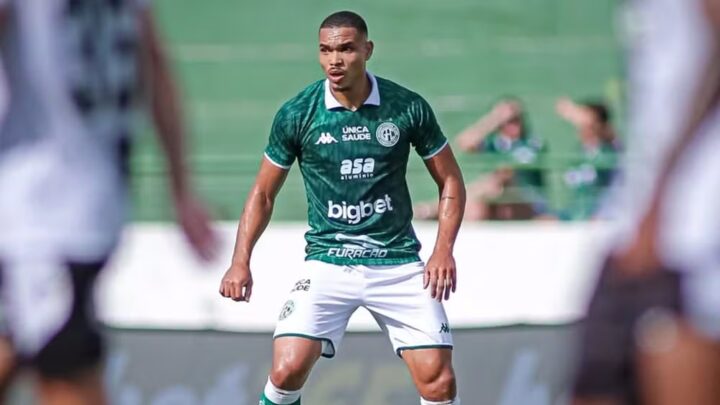 Vila Nova acerta empréstimo de zagueiro do Guarani para reta final da Série B